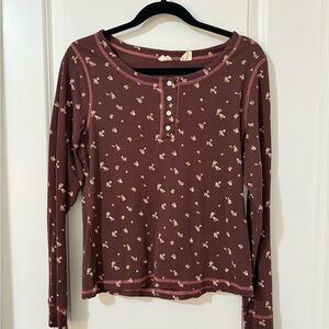 Levi's Brown Floral Long Sleeve Tee